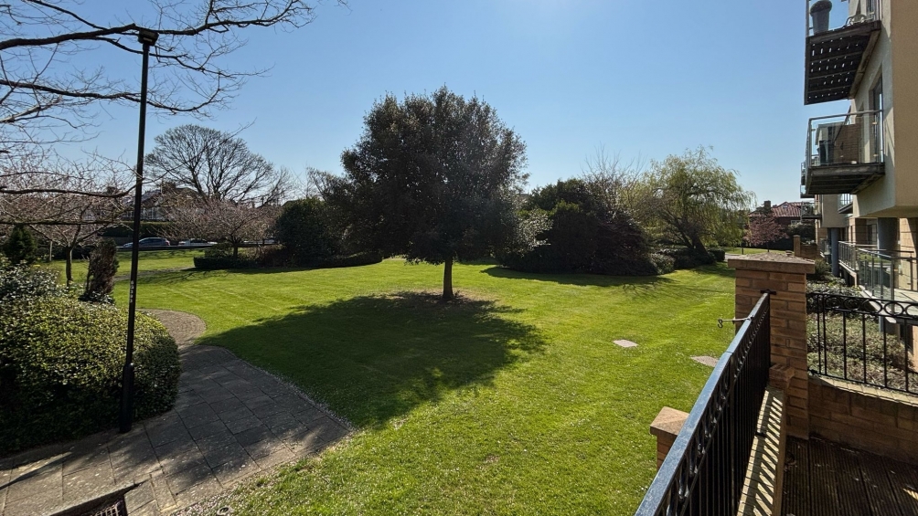 Communal gardens